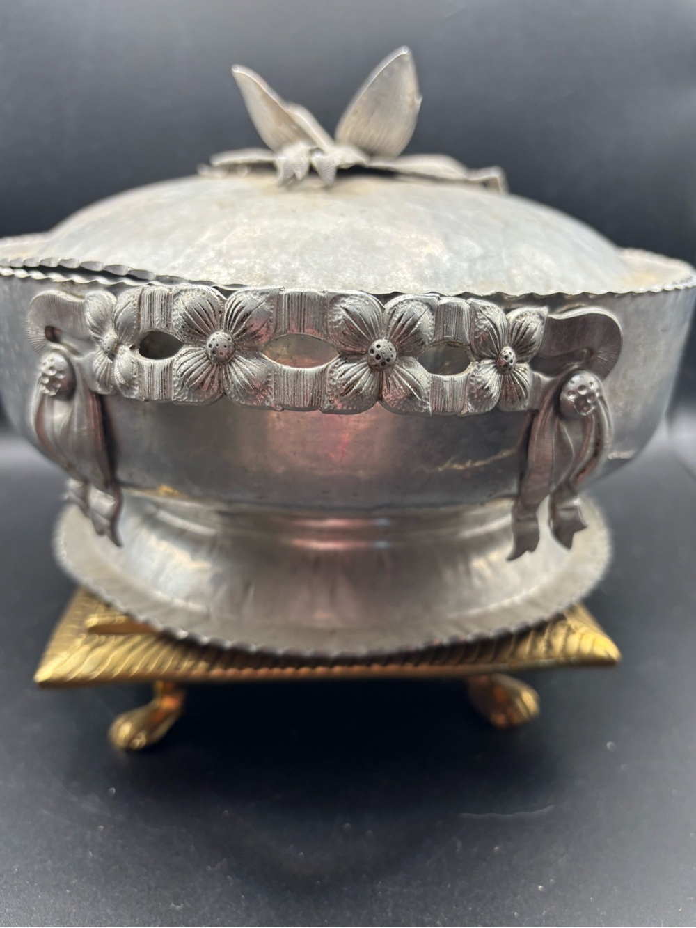 Aluminum Hammered Silver-Tone Lidded Bowl with Floral Finial - Picture 5 of 10